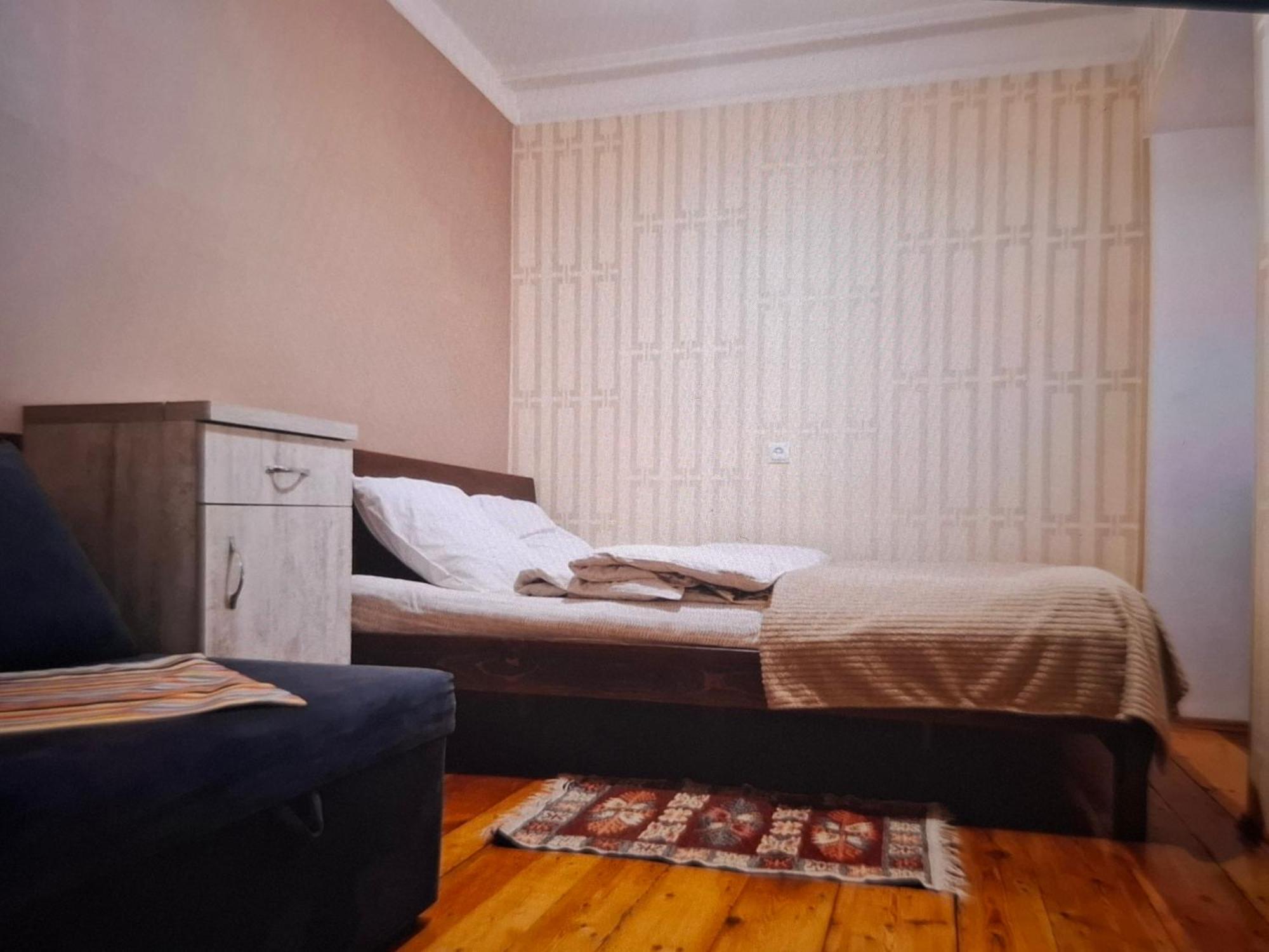 House In Old Tbilisi Apartment Exterior photo